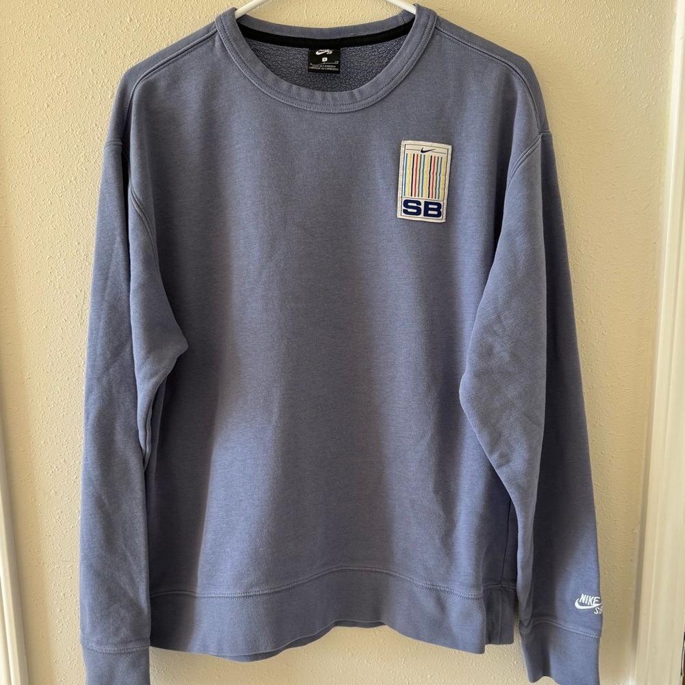 Nike Men’s Small SB Striped Skate Crew Sweatshirt Periwinkle Purple